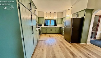 1026 Claremont Avenue, Ashland, 44805, 4 Bedrooms Bedrooms, ,2 BathroomsBathrooms,Residential,For Sale,Claremont,20251582