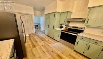 1026 Claremont Avenue, Ashland, 44805, 4 Bedrooms Bedrooms, ,2 BathroomsBathrooms,Residential,For Sale,Claremont,20251582
