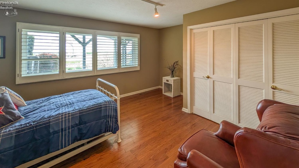 532 Mariner Village, Huron, 44839, 4 Bedrooms Bedrooms, ,3 BathroomsBathrooms,Residential,For Sale,Mariner Village,20251598