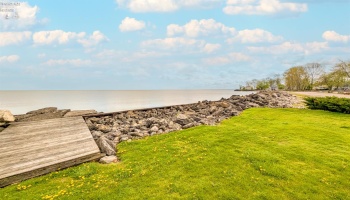 532 Mariner Village, Huron, 44839, 4 Bedrooms Bedrooms, ,3 BathroomsBathrooms,Residential,For Sale,Mariner Village,20251598