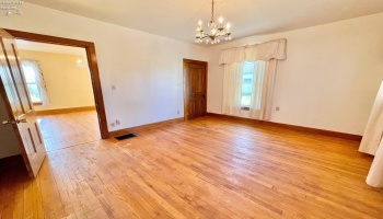 244 Pleasant Street, Bellevue, 44811, 4 Bedrooms Bedrooms, ,1 BathroomBathrooms,Residential,For Sale,Pleasant,20251512