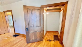244 Pleasant Street, Bellevue, 44811, 4 Bedrooms Bedrooms, ,1 BathroomBathrooms,Residential,For Sale,Pleasant,20251512