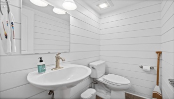 5125 Park Drive, Vermilion, 44089, 6 Bedrooms Bedrooms, ,5 BathroomsBathrooms,Residential,For Sale,Park,20251545