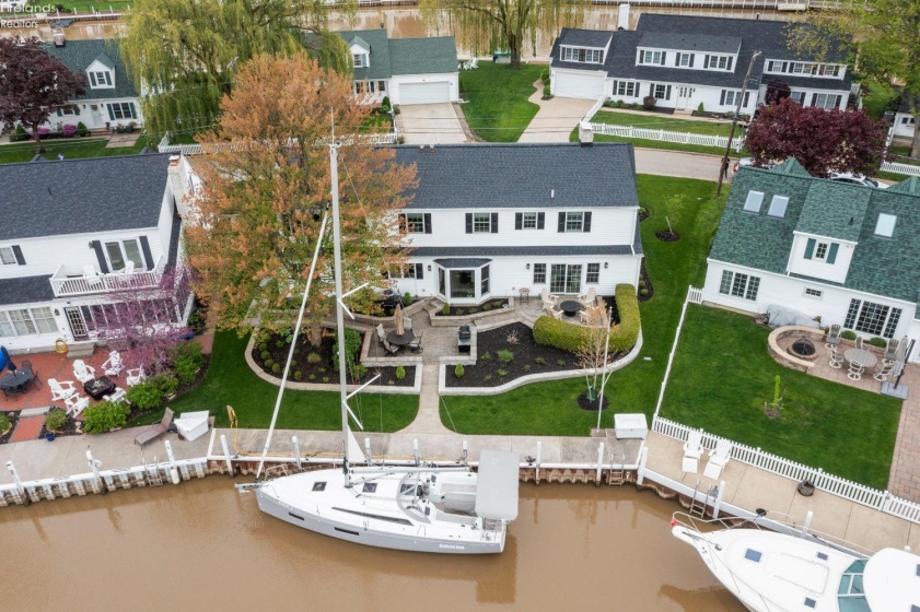 5125 Park Drive, Vermilion, 44089, 6 Bedrooms Bedrooms, ,5 BathroomsBathrooms,Residential,For Sale,Park,20251545