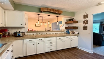 2703 Sweetbriar Drive, Sandusky, 44870, 4 Bedrooms Bedrooms, ,2 BathroomsBathrooms,Residential,For Sale,Sweetbriar,20251611