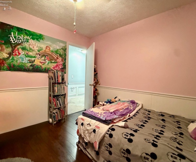 2703 Sweetbriar Drive, Sandusky, 44870, 4 Bedrooms Bedrooms, ,2 BathroomsBathrooms,Residential,For Sale,Sweetbriar,20251611