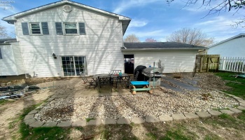 2703 Sweetbriar Drive, Sandusky, 44870, 4 Bedrooms Bedrooms, ,2 BathroomsBathrooms,Residential,For Sale,Sweetbriar,20251611