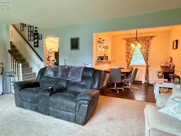 2703 Sweetbriar Drive, Sandusky, 44870, 4 Bedrooms Bedrooms, ,2 BathroomsBathrooms,Residential,For Sale,Sweetbriar,20251611