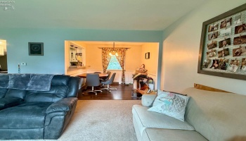 2703 Sweetbriar Drive, Sandusky, 44870, 4 Bedrooms Bedrooms, ,2 BathroomsBathrooms,Residential,For Sale,Sweetbriar,20251611