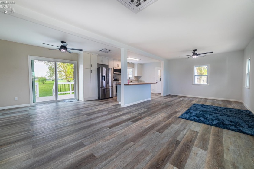5033 Crestline Rd, Bucyrus, 44820, 3 Bedrooms Bedrooms, ,2 BathroomsBathrooms,Residential,For Sale,Crestline Rd,20251616