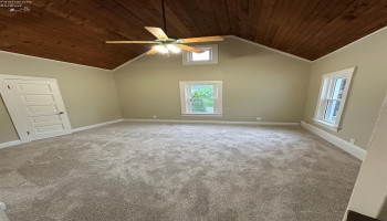 Up Unit Living Room