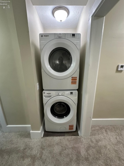 Up Unit Laundry