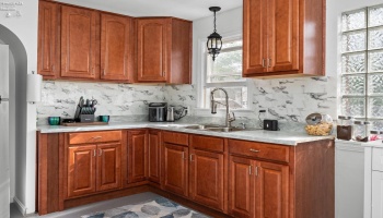 3047 Caroline Avenue, Lorain, 44055, 3 Bedrooms Bedrooms, ,2 BathroomsBathrooms,Residential,For Sale,Caroline,20251617
