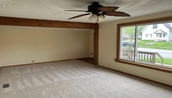 317 Dale Avenue, Willard, 44890, 4 Bedrooms Bedrooms, ,2 BathroomsBathrooms,Residential,For Sale,Dale,20251559