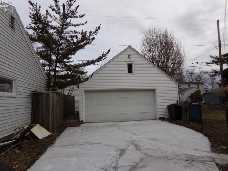 501 48th Street, Sandusky, 44870, 3 Bedrooms Bedrooms, ,2 BathroomsBathrooms,Residential,For Sale,48th,20251640