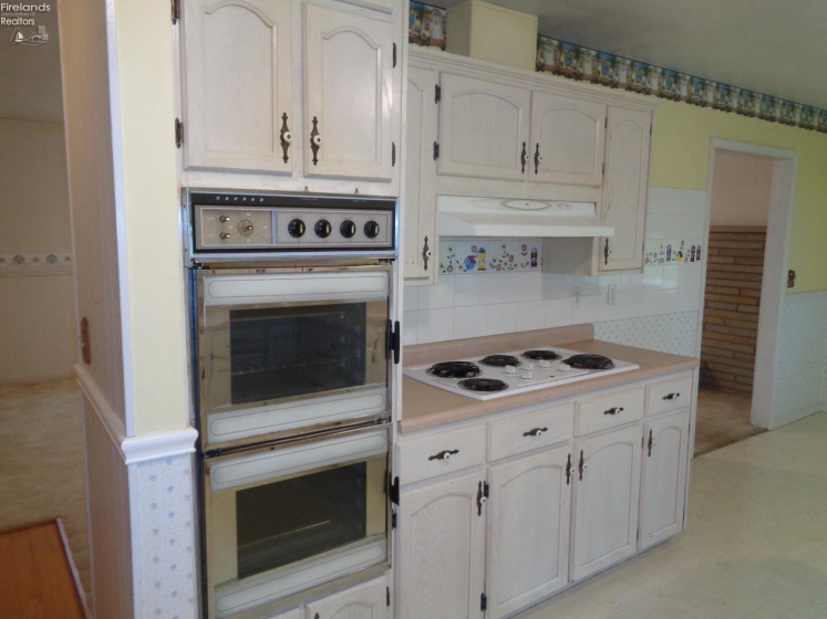 3140 State Route 103, Willard, 44890, 4 Bedrooms Bedrooms, ,2 BathroomsBathrooms,Residential,For Sale,State Route 103,20251642