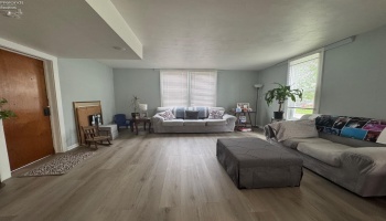 514 Madison Street, Port Clinton, 43452, ,Multiple Units,For Sale,Madison,20251588 514 Madison Street, Port Clinton, 43452, ,Multiple Units,For Sale,Madison,20251588
