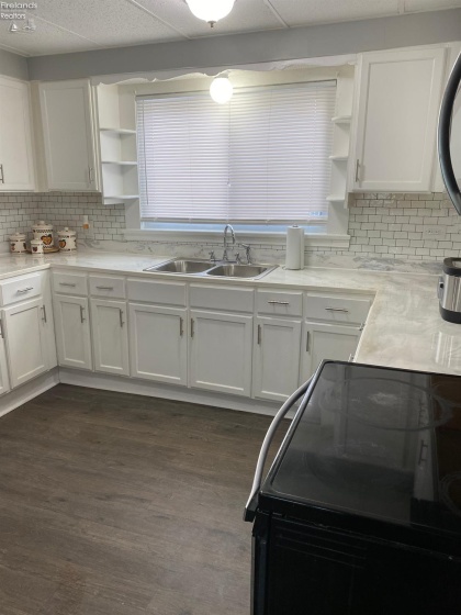 604 Jefferson Street, Sandusky, 44870, 4 Bedrooms Bedrooms, ,2 BathroomsBathrooms,Residential,For Sale,Jefferson,20251644