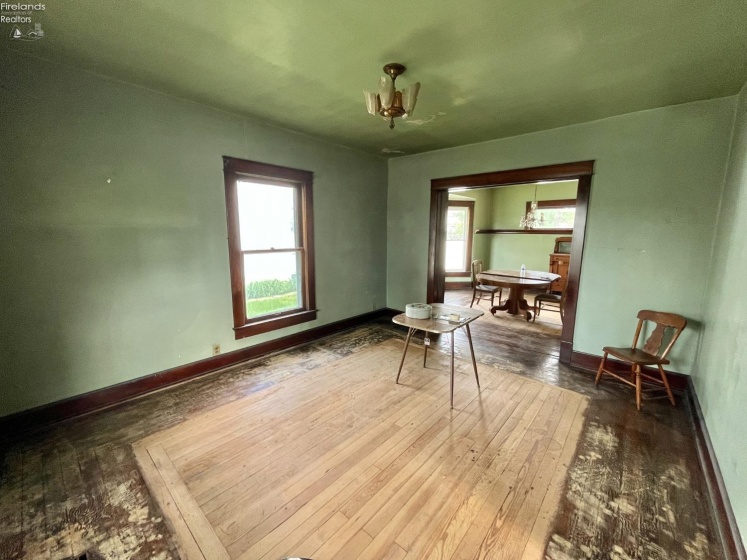 61 Douglas Street, Tiffin, 44883, 3 Bedrooms Bedrooms, ,2 BathroomsBathrooms,Residential,For Sale,Douglas,20251565