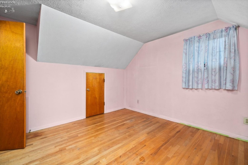 5524 Hartford Avenue, Vermilion, 44089, 3 Bedrooms Bedrooms, ,2 BathroomsBathrooms,Residential,For Sale,Hartford,20251655