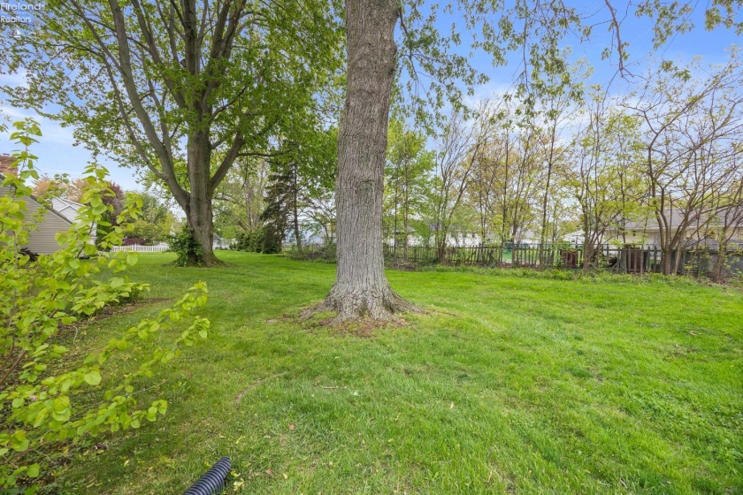 5524 Hartford Avenue, Vermilion, 44089, 3 Bedrooms Bedrooms, ,2 BathroomsBathrooms,Residential,For Sale,Hartford,20251655