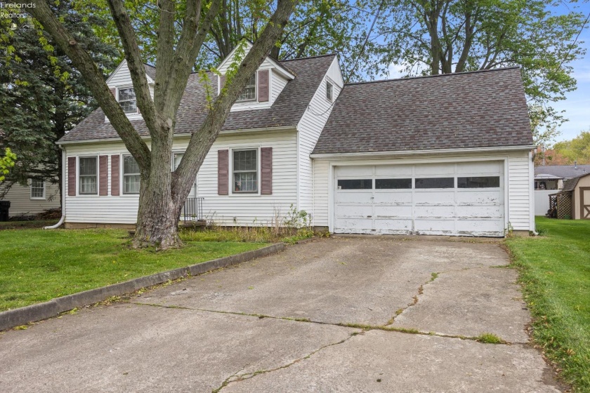 5524 Hartford Avenue, Vermilion, 44089, 3 Bedrooms Bedrooms, ,2 BathroomsBathrooms,Residential,For Sale,Hartford,20251655