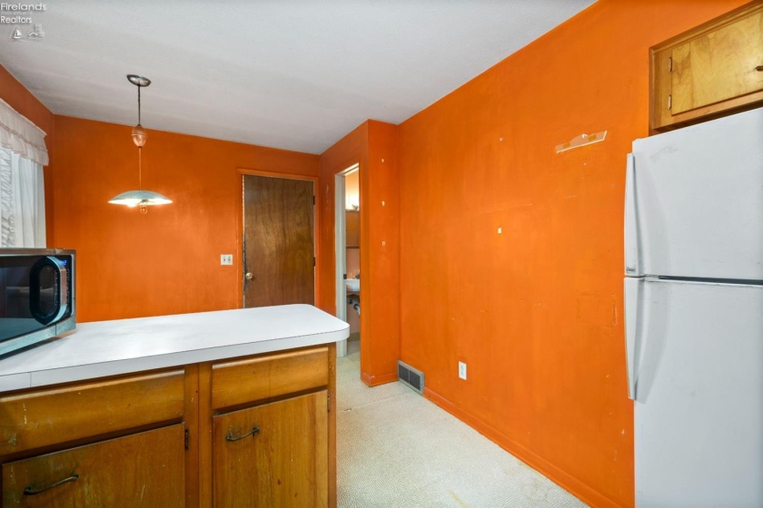 5524 Hartford Avenue, Vermilion, 44089, 3 Bedrooms Bedrooms, ,2 BathroomsBathrooms,Residential,For Sale,Hartford,20251655