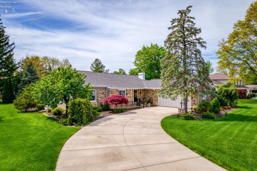 3319 STONYRIDGE, Sandusky, 44839, 3 Bedrooms Bedrooms, ,2 BathroomsBathrooms,Residential,For Sale,STONYRIDGE,20251651