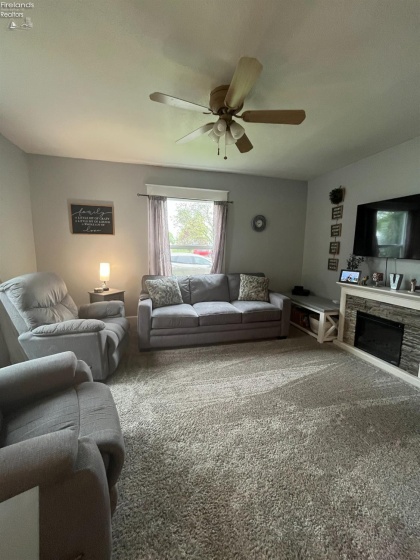 81 Melissa Street, Tiffin, 44883, 2 Bedrooms Bedrooms, ,2 BathroomsBathrooms,Residential,For Sale,Melissa,20251667