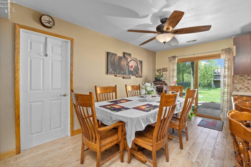 10519 Darrow Road, Vermilion, 44089, 4 Bedrooms Bedrooms, ,2 BathroomsBathrooms,Residential,For Sale,Darrow,20251652
