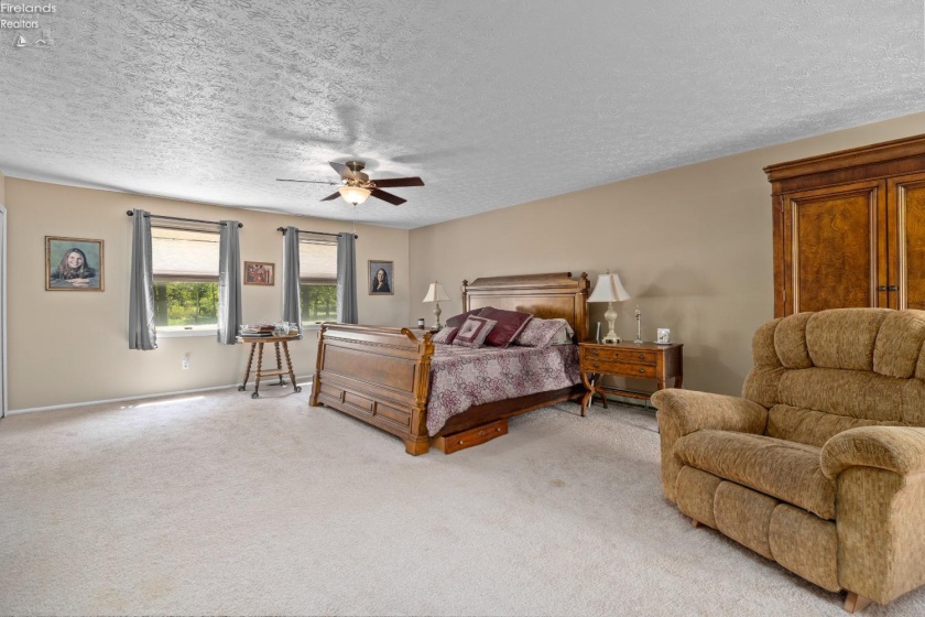 10519 Darrow Road, Vermilion, 44089, 4 Bedrooms Bedrooms, ,2 BathroomsBathrooms,Residential,For Sale,Darrow,20251652