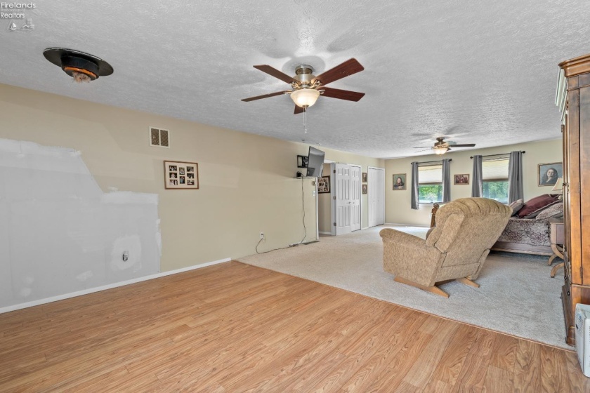 10519 Darrow Road, Vermilion, 44089, 4 Bedrooms Bedrooms, ,2 BathroomsBathrooms,Residential,For Sale,Darrow,20251652