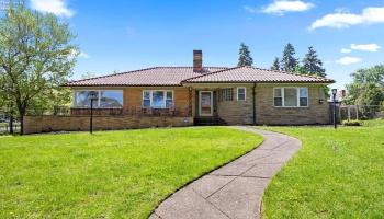9903 Edgewater Dr., Cleveland, 44102, 4 Bedrooms Bedrooms, ,3 BathroomsBathrooms,Residential,For Sale,Edgewater Dr.,20251664