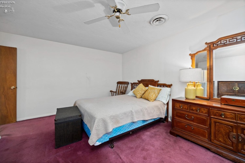9903 Edgewater Dr., Cleveland, 44102, 4 Bedrooms Bedrooms, ,3 BathroomsBathrooms,Residential,For Sale,Edgewater Dr.,20251664