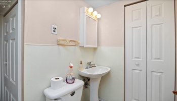 9903 Edgewater Dr., Cleveland, 44102, 4 Bedrooms Bedrooms, ,3 BathroomsBathrooms,Residential,For Sale,Edgewater Dr.,20251664
