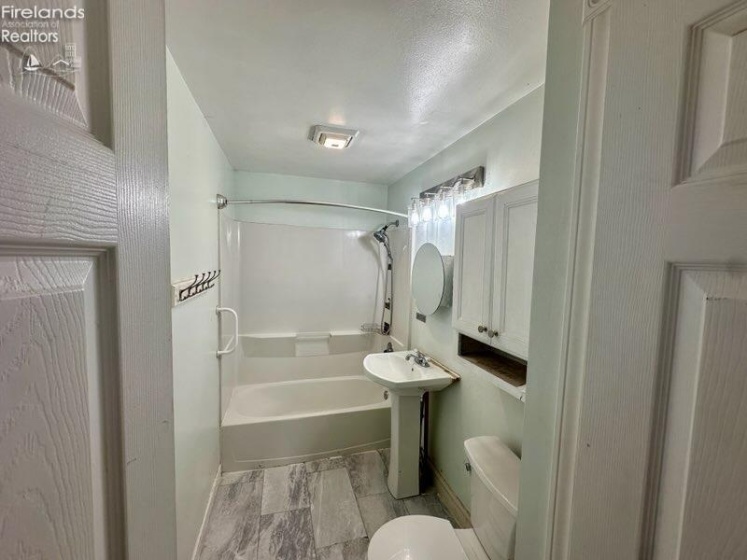 109 South Street, Wayne, 43466, 3 Bedrooms Bedrooms, ,1 BathroomBathrooms,Residential,For Sale,South,20251682