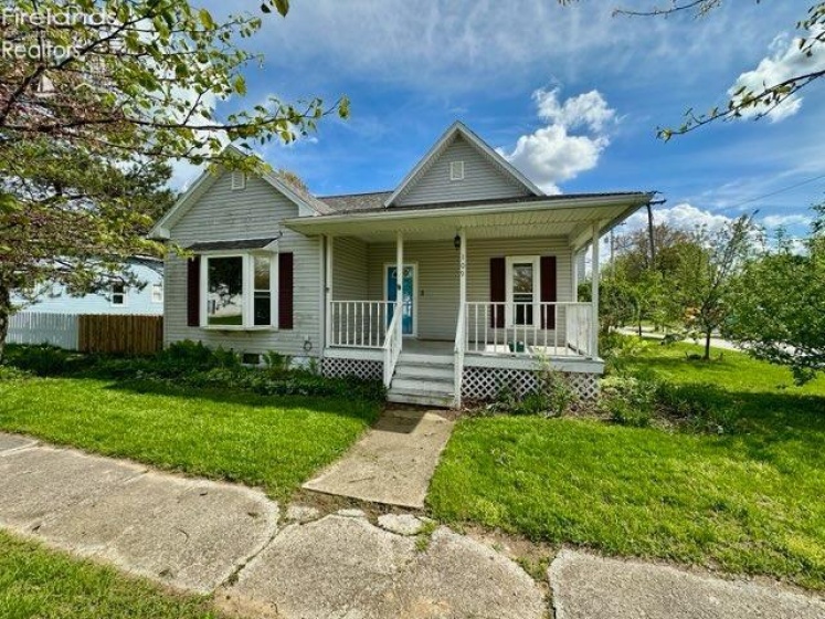 109 South Street, Wayne, 43466, 3 Bedrooms Bedrooms, ,1 BathroomBathrooms,Residential,For Sale,South,20251682
