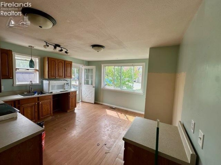 109 South Street, Wayne, 43466, 3 Bedrooms Bedrooms, ,1 BathroomBathrooms,Residential,For Sale,South,20251682