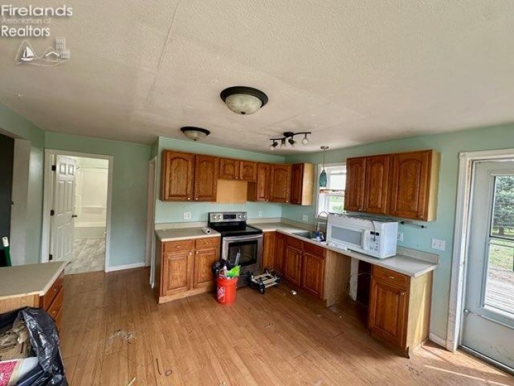 109 South Street, Wayne, 43466, 3 Bedrooms Bedrooms, ,1 BathroomBathrooms,Residential,For Sale,South,20251682