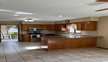 378 Lelar Street, Tiffin, 44883, 4 Bedrooms Bedrooms, ,3 BathroomsBathrooms,Residential,For Sale,Lelar,20251693