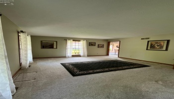 378 Lelar Street, Tiffin, 44883, 4 Bedrooms Bedrooms, ,3 BathroomsBathrooms,Residential,For Sale,Lelar,20251693