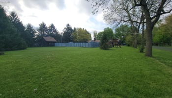 Spacious back yard area.