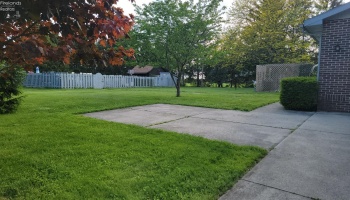 Ample parking with turn around/3rd car parking outside of the garage.