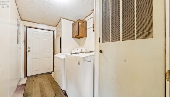 412 Spring Crest Drive, Marblehead, 43440, 3 Bedrooms Bedrooms, ,2 BathroomsBathrooms,Residential,For Sale,Spring Crest,20251679 412 Spring Crest Drive, Marblehead, 43440, 3 Bedrooms Bedrooms, ,2 BathroomsBathrooms,Residential,For Sale,Spring Crest,20251679
