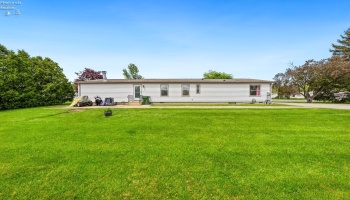 412 Spring Crest Drive, Marblehead, 43440, 3 Bedrooms Bedrooms, ,2 BathroomsBathrooms,Residential,For Sale,Spring Crest,20251679 412 Spring Crest Drive, Marblehead, 43440, 3 Bedrooms Bedrooms, ,2 BathroomsBathrooms,Residential,For Sale,Spring Crest,20251679