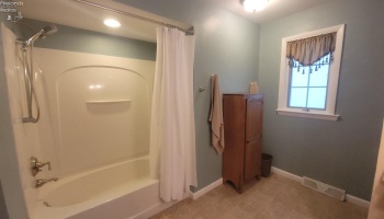 18225 Portage River South Road, Elmore, 43416, 3 Bedrooms Bedrooms, ,2 BathroomsBathrooms,Residential,For Sale,Portage River South,20251542 18225 Portage River South Road, Elmore, 43416, 3 Bedrooms Bedrooms, ,2 BathroomsBathrooms,Residential,For Sale,Portage River South,20251542