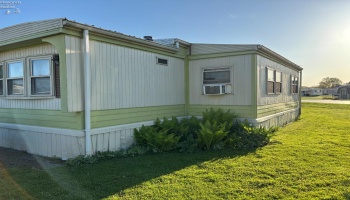 80 Cedarwood Drive, Sandusky, 44870, 2 Bedrooms Bedrooms, ,2 BathroomsBathrooms,Residential,For Sale,Cedarwood,20251698