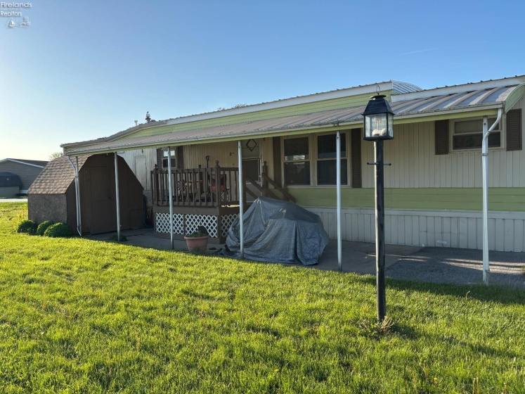80 Cedarwood Drive, Sandusky, 44870, 2 Bedrooms Bedrooms, ,2 BathroomsBathrooms,Residential,For Sale,Cedarwood,20251698