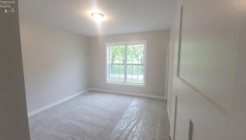 Owner's Bedroom with en suite bath