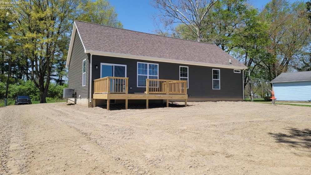 2465 County Road 19, Tiffin, 44883, 3 Bedrooms Bedrooms, ,2 BathroomsBathrooms,Residential,For Sale,County Road 19,20251515